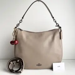 COACH コーチ ハンドバッグ 2way ホーボー 32 グレージュ COACH コーチ ハンドバッグ 2way ホーボー 32 グレージュ - メルカリ
