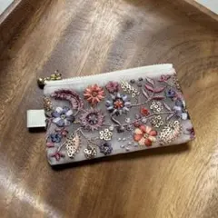 Item thumbnail for item 05d0f0d3-9484-4cd6-a10a-35ece5a401bc