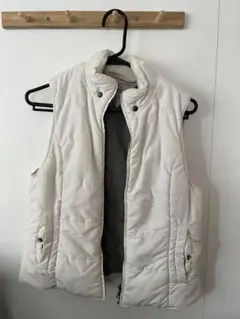 ⚠️期間限定お値下げ⚠️TOMMIY FILFIGER  ダウンベスト