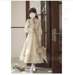 奏鳴曲を奏でる刺繍クラシカルワンピース　MANUSMACHINA