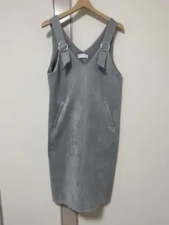 グレー　サロペット スエード　スカート　フリーサイズ