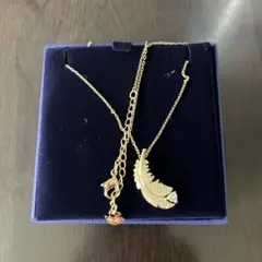 Swarovski 羽根型ペンダント ネックレス