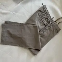 UNIQLO x Theory 感動パンツ ベージュ Sサイズのサムネイル