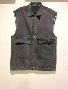 Item thumbnail for item a30fc481-f86c-4bf0-b9cd-d0087279f949