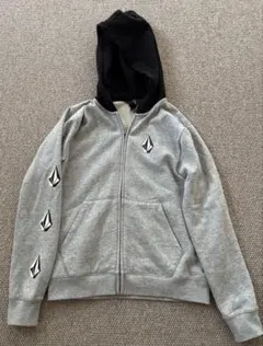 ボルコム⭐︎配色がカッコいい　裏起毛パーカー　150cm 160cm