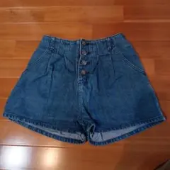 デニムショートパンツ ボタンフライ