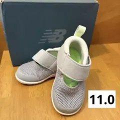 New Balance ベビーシューズ グレー　11.0cm お箱要確認！