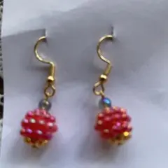 ハンドメイド ピンクビーズイヤリング