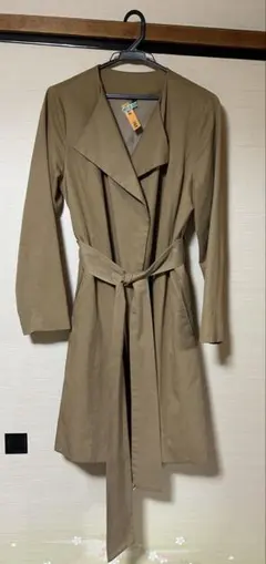 ベージュ ベルト付き ロング丈 ガウンコート