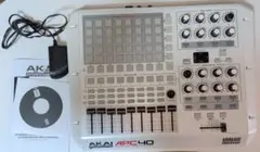 lemomade様専用 AKAI APC40 コントローラー ableton 白のサムネイル