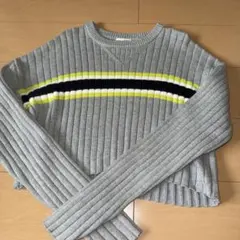 リブ編み クロップドセーター グレー