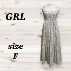 グレイル（F）小花柄キャミワンピース ロング丈　シャーリング　ティアードワンピ