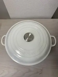 ルクルーゼ ココットロンド 30cm ホワイト 旧型 希少 - メルカリ