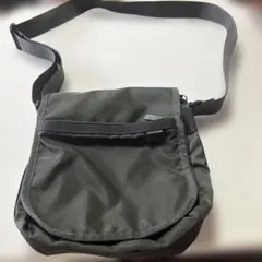 SAC カーキショルダーバッグのサムネイル