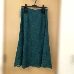 新品 ユニクロ 【Lサイズ】 レースフレアスカート グリーン 総レース 裏地あり