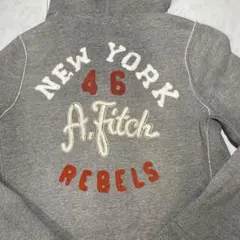 Abercrombie&Fitch グレー フード付きパーカー　Lサイズ