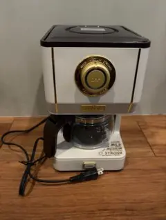 Toffy アロマドリップコーヒーメーカー K-CM5 本体のサムネイル