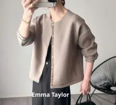 【Emma Taylor 未使用】ダンボールノーカラージャケットのサムネイル