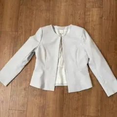 ノーカラージャケット ベージュグレイ