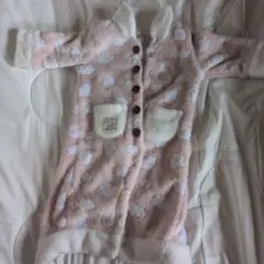 ベビー用ロンパース　ピンク　モコモコ