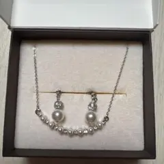 Pepe パール調 ネックレス ピアス セットのサムネイル