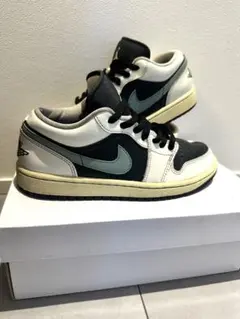 Nike WMNS Air Jordan 1 Low 