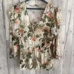 ZARA 花柄フリルブラウス EUR XS