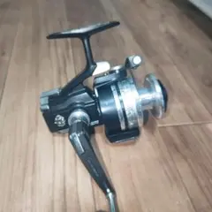 Daiwa LONG CAST A4000 本体 - メルカリ