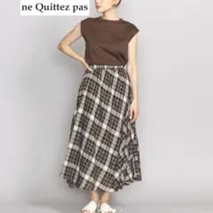 ヌキテパ ロングフレアスカート チェック柄 ラメ 変形 ヘム ウエストゴムのサムネイル