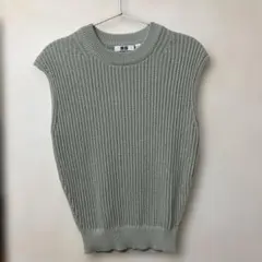 UNIQLO グリーンニットベスト S