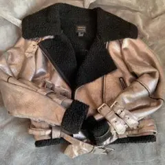 Forever21 シルバーボアジャケットのサムネイル