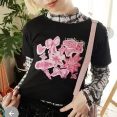 PAMEO POSE パメオポーズ　ブラック　Tシャツ ピチT 完売アイテムのサムネイル