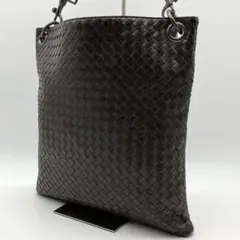 【極美品】BOTTEGA VENETAボッテガヴェネタ イントレチャートチャーム ボッテガ・ヴェネタ】から、イントレチャートの動物モチーフなど