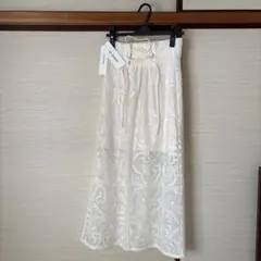 LILY BROWN アイボリー レースロングスカート