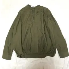 ナラカミーチェ　コットンカットソー スキッパーシャツ　カーキ　S〜M