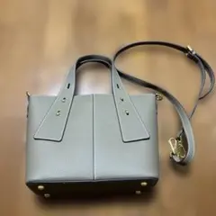 Item thumbnail for item 62b7cfda-a523-4950-93cd-ed60071987d8