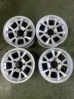 ブラッドレーV16×7J+33 ランドローバーディフェンダー ディスコ1