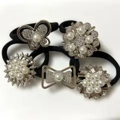【新品】花モチーフ ヘアゴム 5個セット① 軽量 パール ブラック