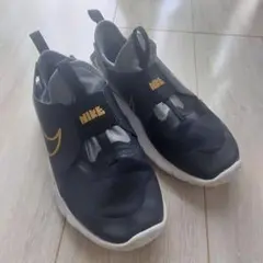 NIKE フレックスランナー2　ブラック　ゴールド　グレー　23.5cm