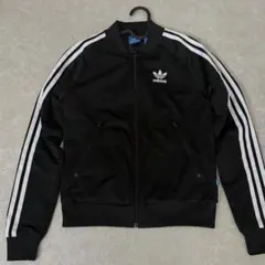 adidas トラックジャケット　スーパースター