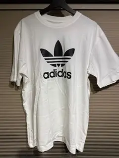 アディダスオリジナルス Tシャツ