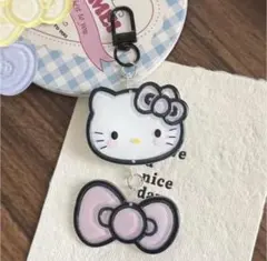 【新品未使用品】キティちゃん チャーム キーホルダー リボン付き 携帯ストラップ