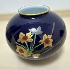 源右衛門窯 有田焼 染錦椿絵 一輪挿し 花瓶 小花瓶 蝶 文様 - メルカリ