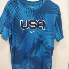 ナイキ　Tシャツ