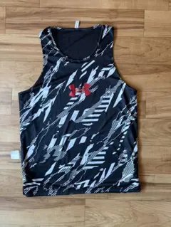 Under Armour グラフィックタンクトップ　リバーシブル