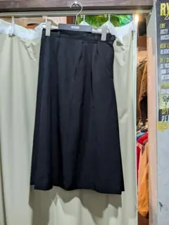 黒 フレアスカート サイドポケット付き