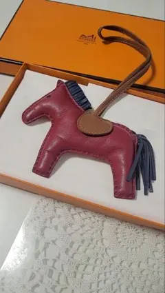 ゆきちゃん様専用・エルメス 馬型レザーチャーム ワインレッド・MM他２点お纏め