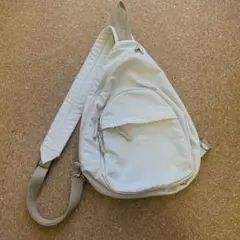 【anello GRANDE】モイスト ボディバッグ　アイボリー