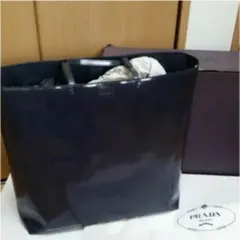 美品　PRADA　ガラス加工ビッグバッグ