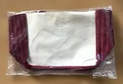 コメダ珈琲2026ソファー柄生地クリーム色 ワインレッド トートバッグ